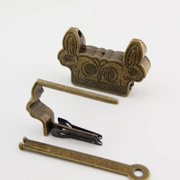 בציר סיני מנעול עתיק בן בסגנון רטרו, כלי נשיפה, תיבת תכשיטים דגים דפוס נעילת מפתח עבור עיצוב הבית קישוטים